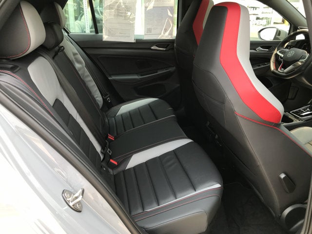 2025 Volkswagen Golf GTI SE