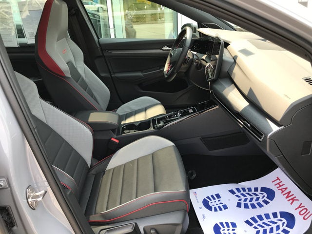 2025 Volkswagen Golf GTI SE