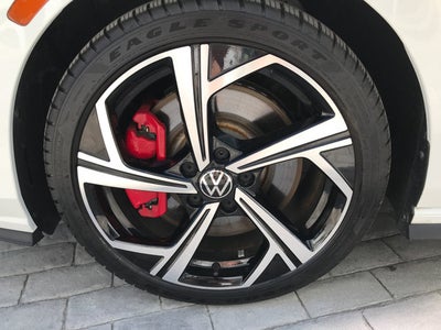 2024 Volkswagen Golf GTI SE