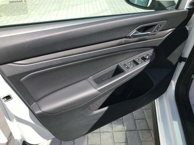 2024 Volkswagen Golf GTI SE