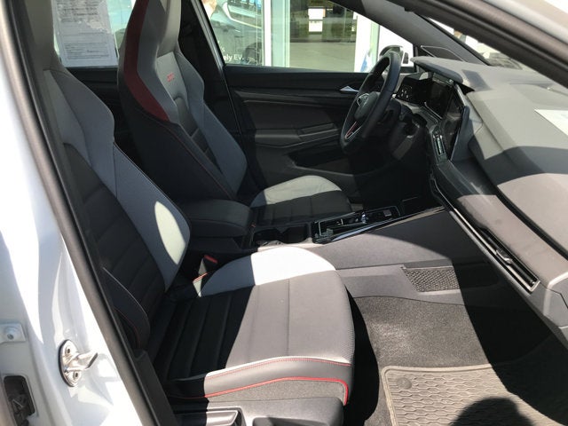 2024 Volkswagen Golf GTI SE