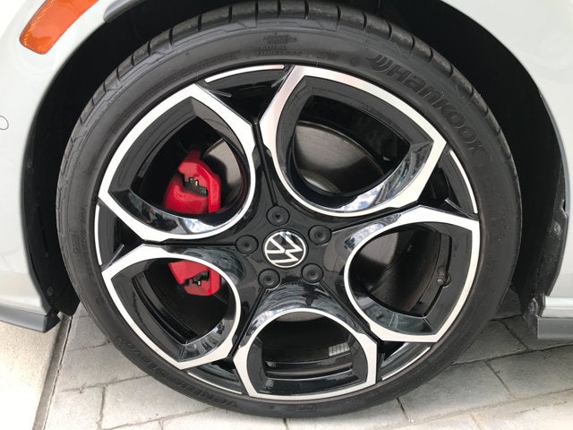2025 Volkswagen Golf GTI Autobahn