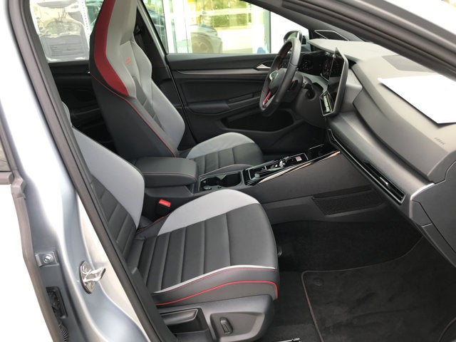 2025 Volkswagen Golf GTI Autobahn