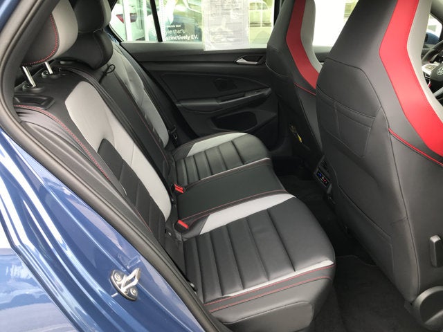 2025 Volkswagen Golf GTI Autobahn