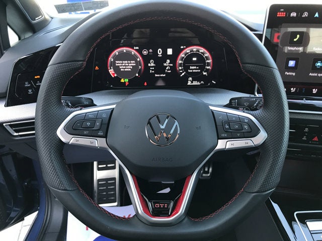 2025 Volkswagen Golf GTI Autobahn