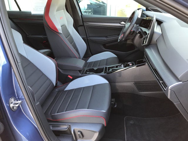 2025 Volkswagen Golf GTI Autobahn