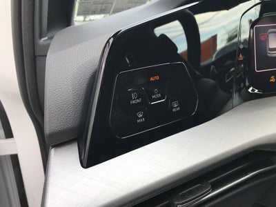 2025 Volkswagen Golf GTI Autobahn