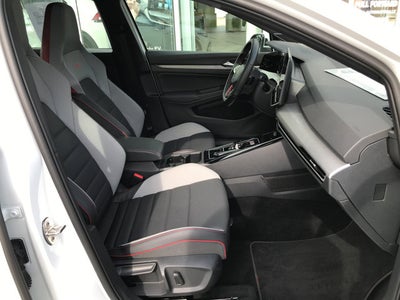2025 Volkswagen Golf GTI Autobahn