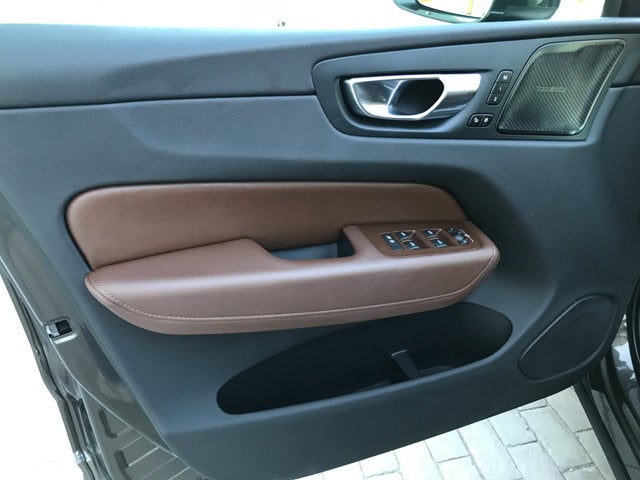 2021 Volvo XC60 Inscription