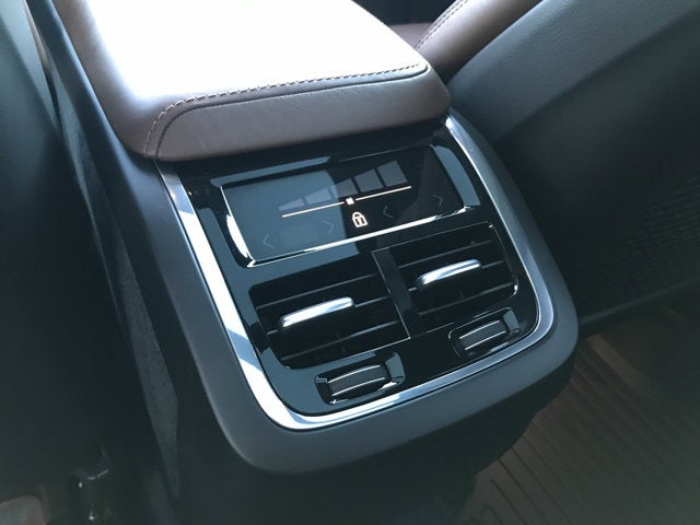 2021 Volvo XC60 Inscription