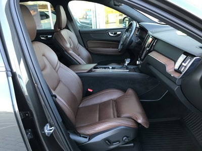 2021 Volvo XC60 Inscription