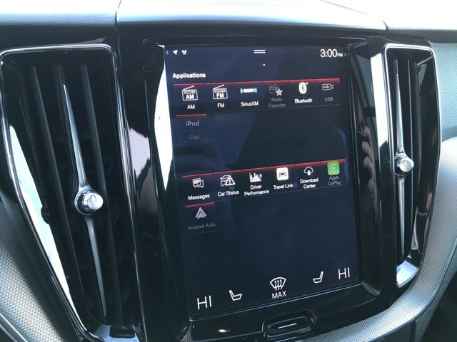 2018 Volvo XC60 R-Design