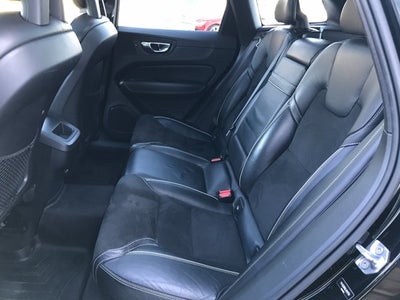 2018 Volvo XC60 R-Design