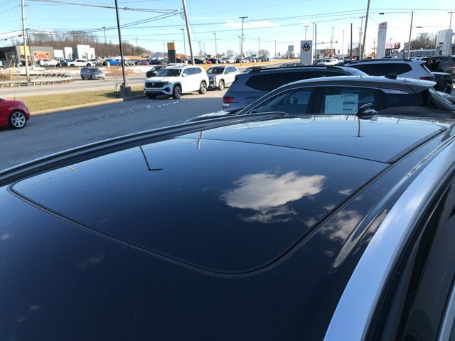 2018 Volvo XC60 R-Design