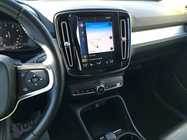 2019 Volvo XC40 Momentum