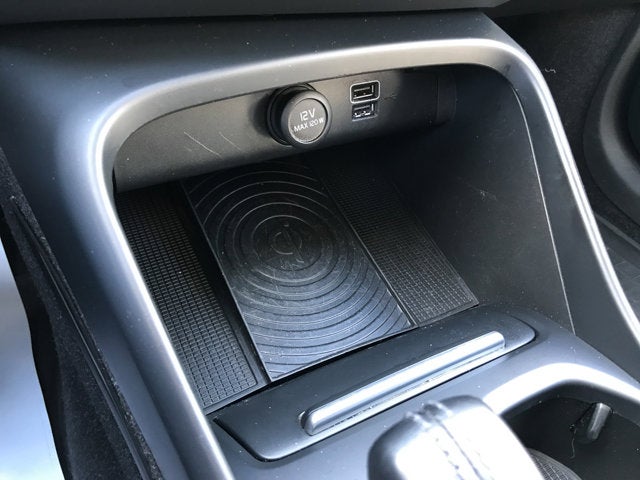 2019 Volvo XC40 Momentum