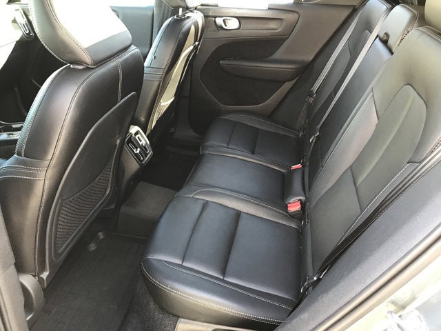 2019 Volvo XC40 Momentum