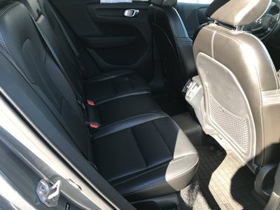 2019 Volvo XC40 Momentum