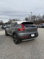 2019 Volvo XC40 Momentum