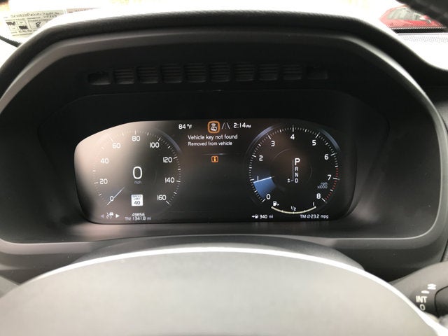 2021 Volvo XC90 Momentum