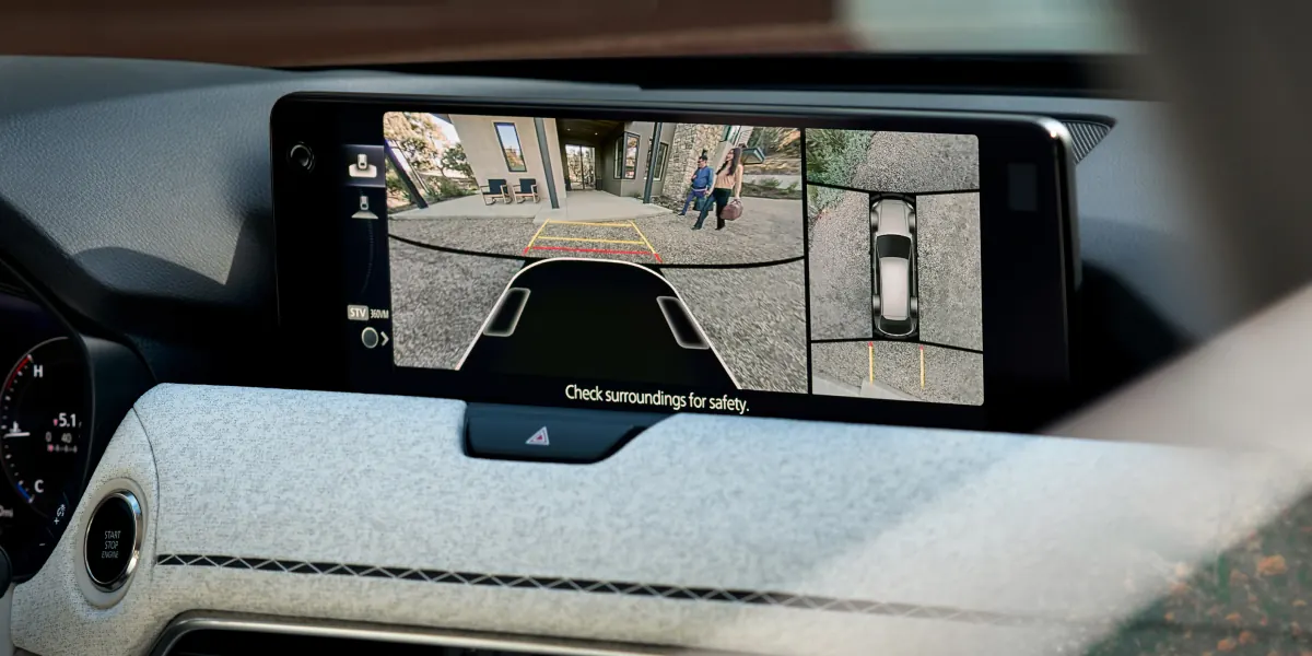 2027 Mazda CX-90 360° View Monitor on the center display | Hanover Mazda in Hanover PA